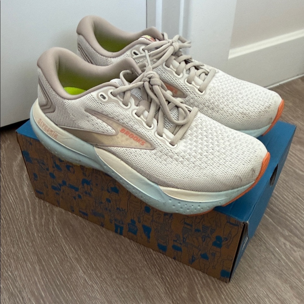 Women’s Brooks Glycerin 21 Size 8.5 - Picture 3 of 8